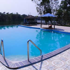 Rangauti Resort